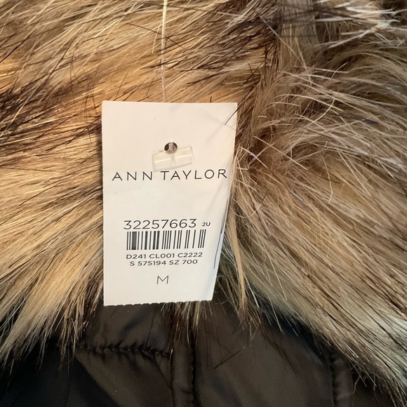 Ann Tayloror New Black Puffer Coat. Sz M - Picture 5 of 6